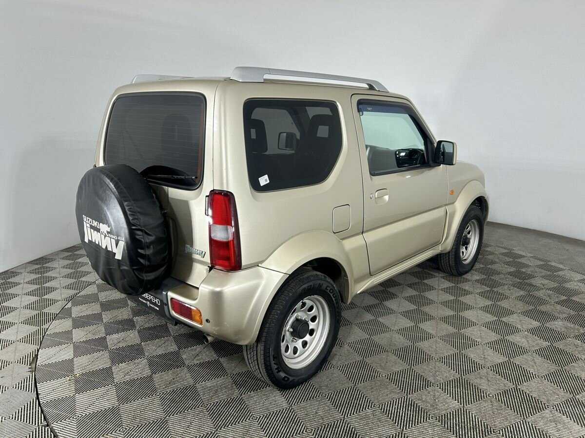 Suzuki Jimny с пробегом — 2008 год. Фото: #5