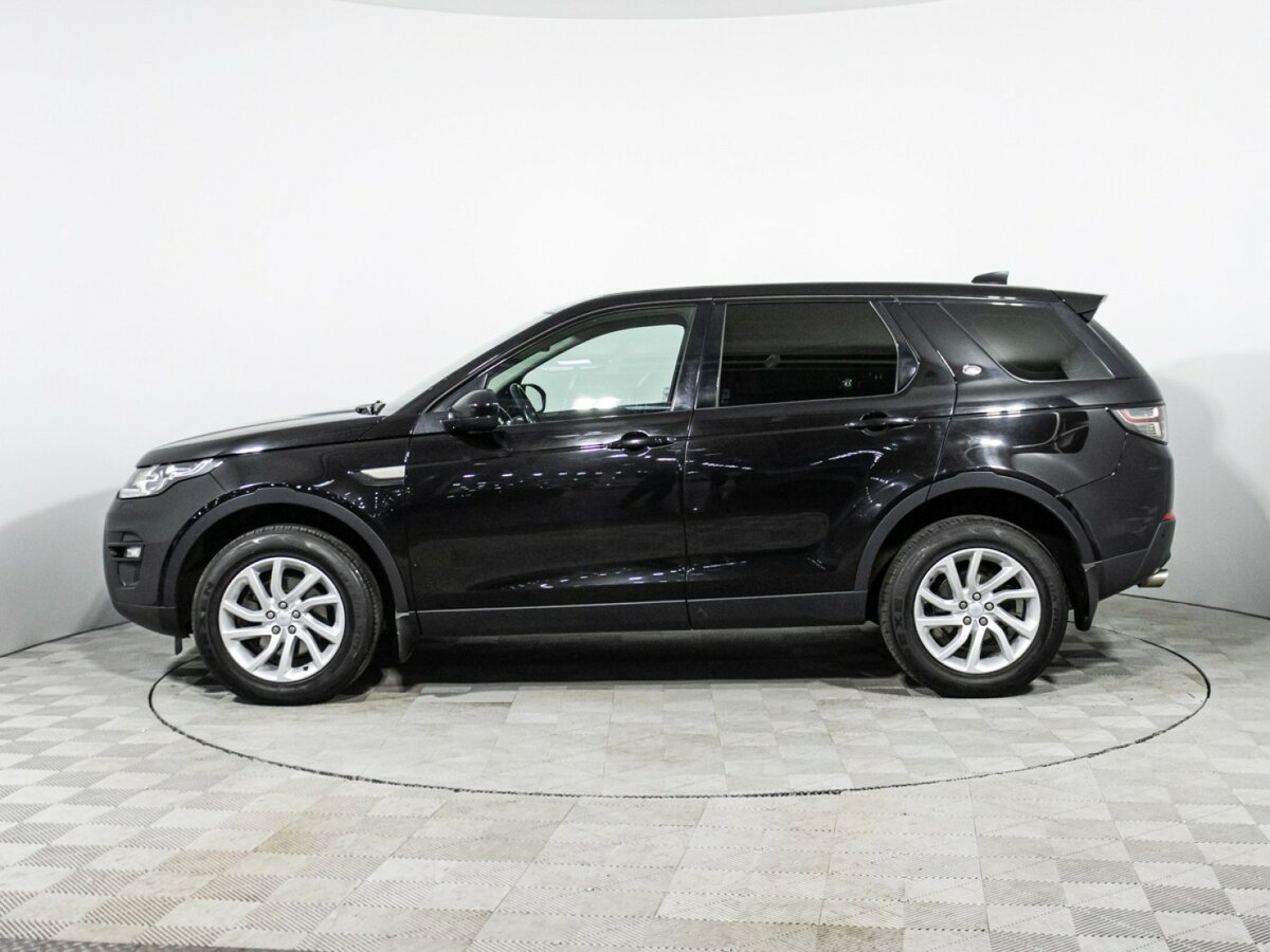 Land Rover Discovery Sport с пробегом — 2017 год. Фото: #7