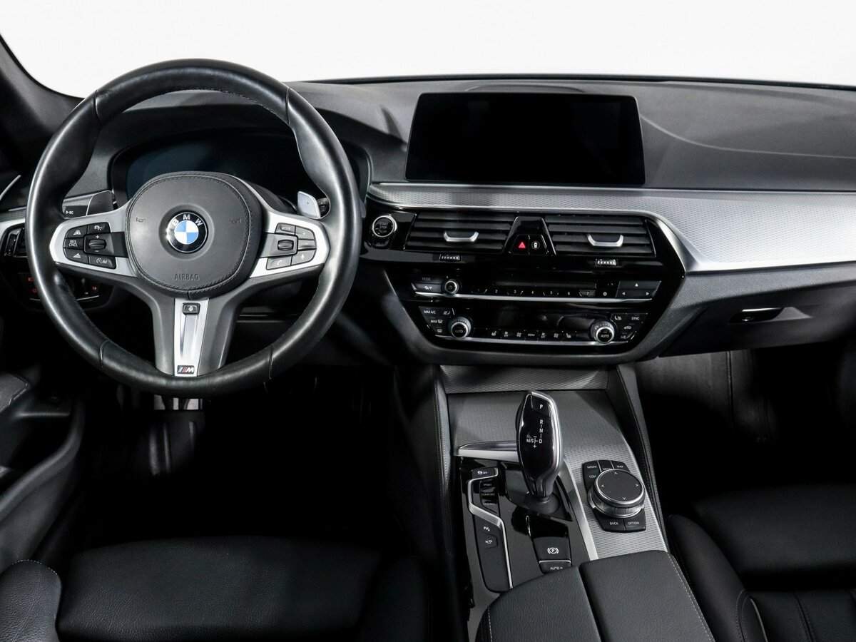 BMW 5 серии с пробегом — 2018 год. Фото: #12