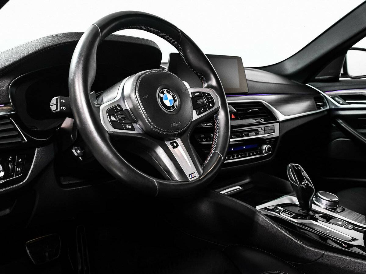 BMW 5 серии с пробегом — 2019 год. Фото: #11