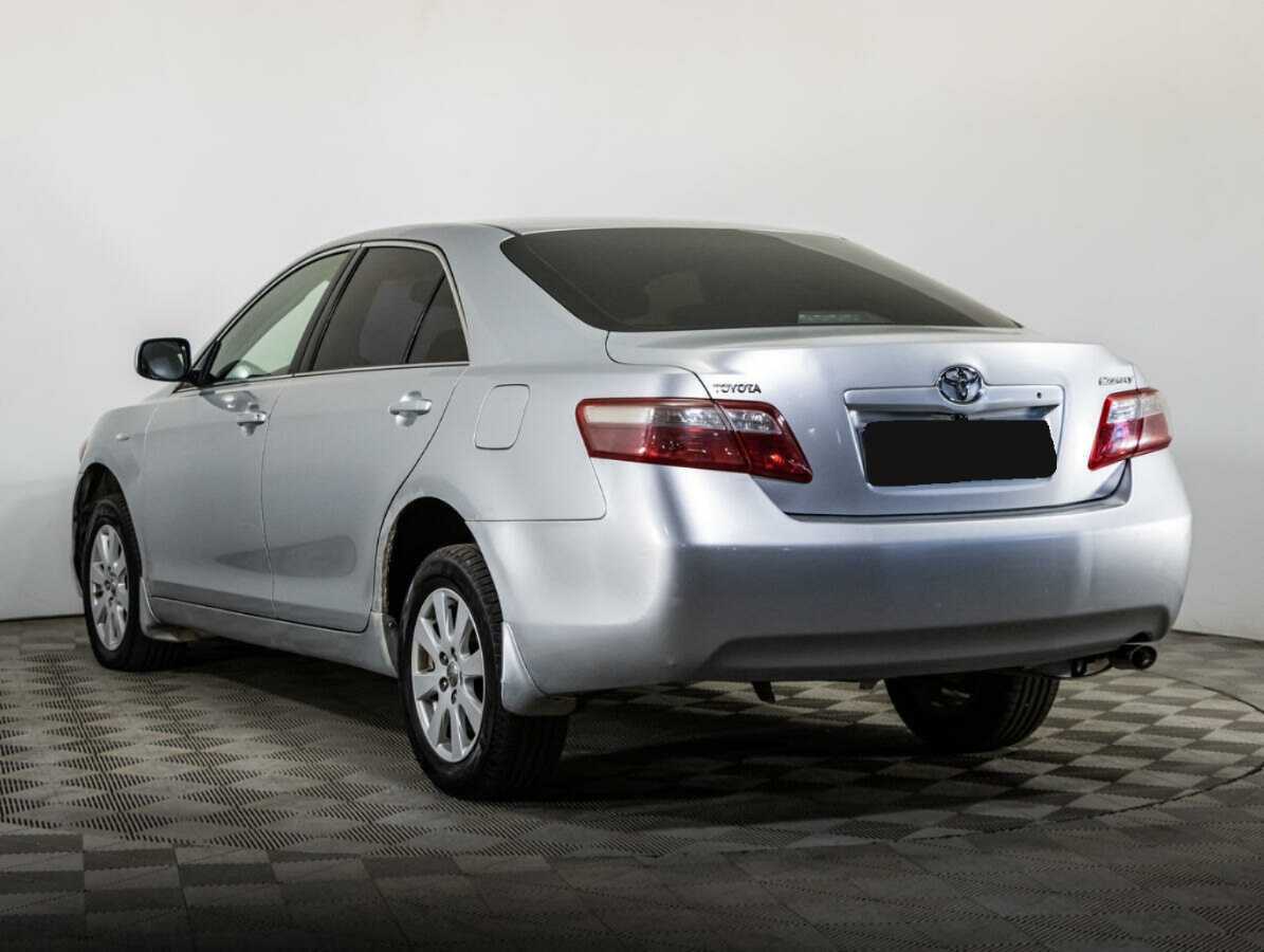 Toyota Camry с пробегом — 2007 год. Фото: #6