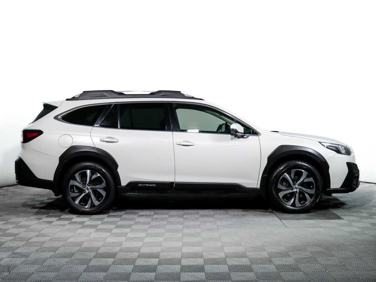 Subaru Outback с пробегом — 2021 год. Фото: #3