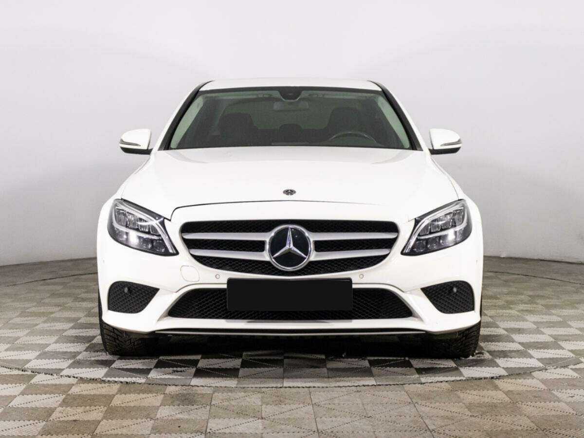 Mercedes-Benz C-Класс с пробегом — 2019 год. Фото: #1