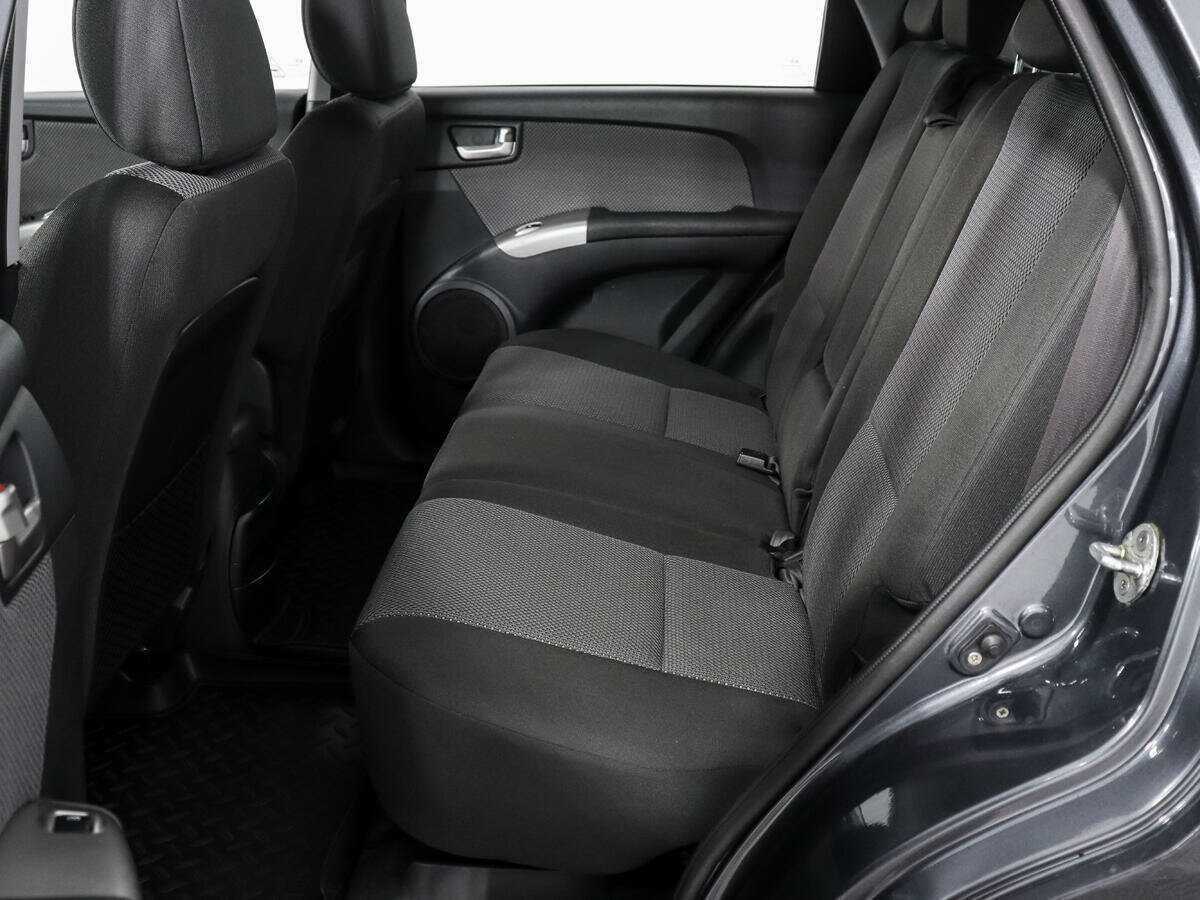 Kia Sportage с пробегом — 2008 год. Фото: #7