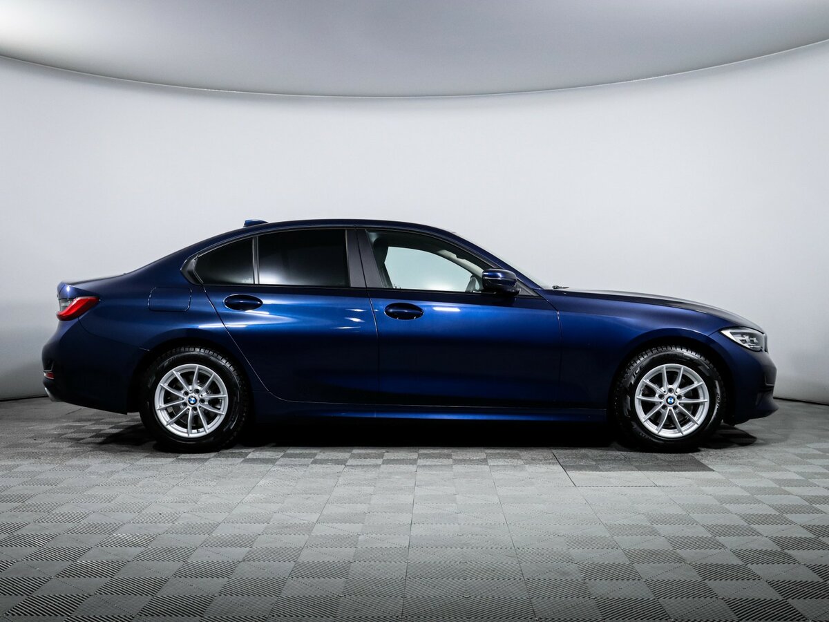 BMW 3 серии с пробегом — 2019 год. Фото: #3