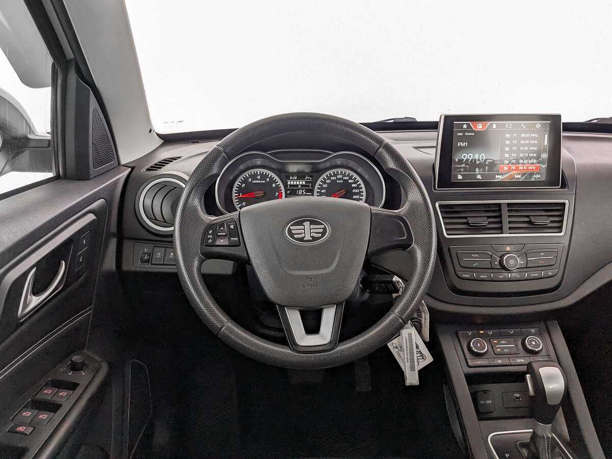 FAW Besturn X40 с пробегом — 2019 год. Фото: #17