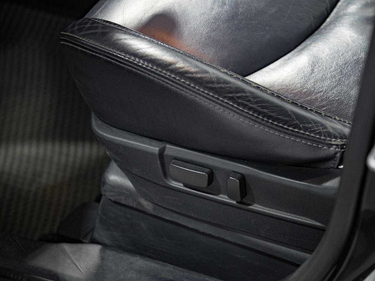 Mitsubishi Outlander с пробегом — 2010 год. Фото: #14