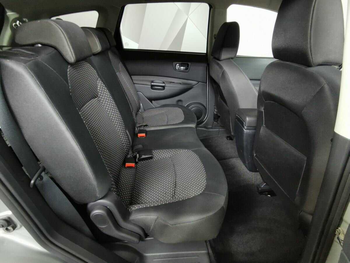 Nissan Qashqai+2 с пробегом — 2009 год. Фото: #11