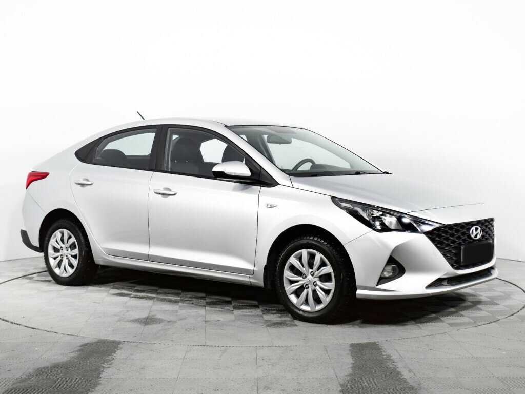 Hyundai Solaris с пробегом — 2021 год. Фото: #2