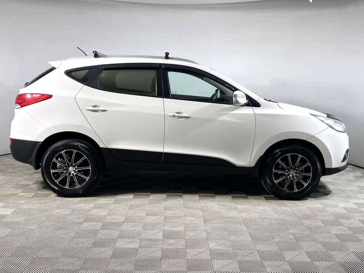 Hyundai ix35 с пробегом — 2011 год. Фото: #2