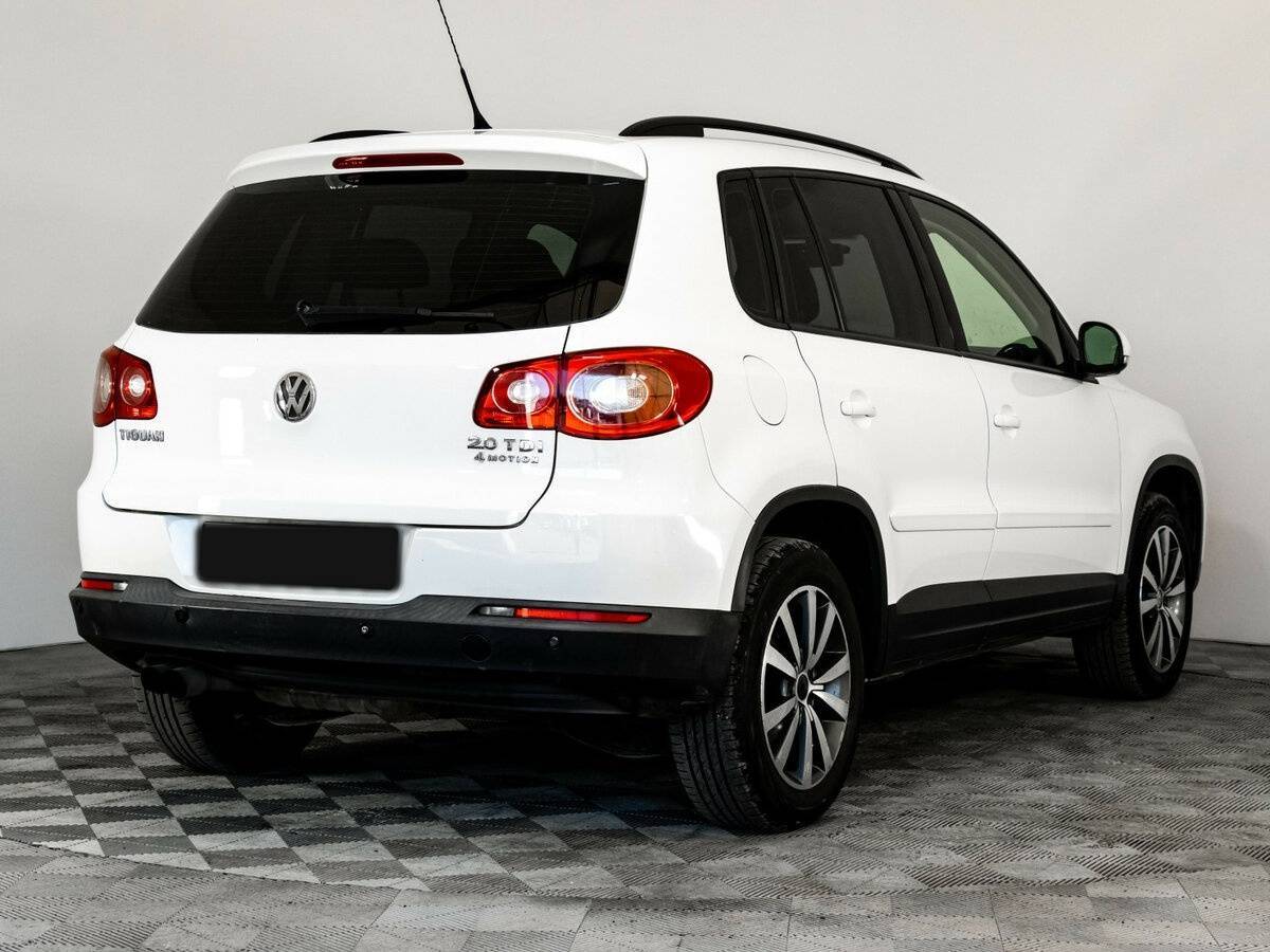 Volkswagen Tiguan с пробегом — 2010 год. Фото: #4