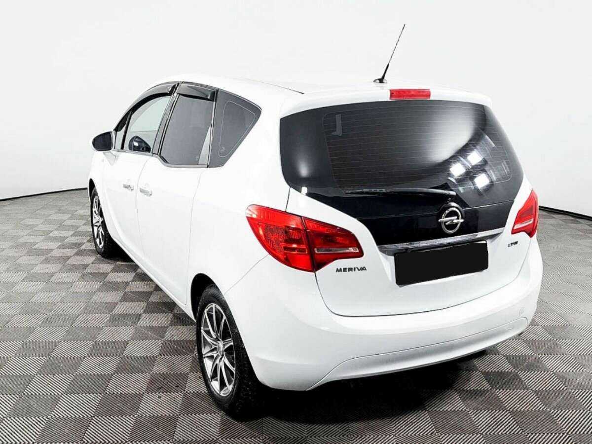 Opel Meriva с пробегом — 2011 год. Фото: #6
