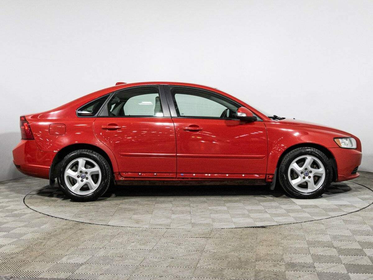 Volvo S40 с пробегом — 2011 год. Фото: #3