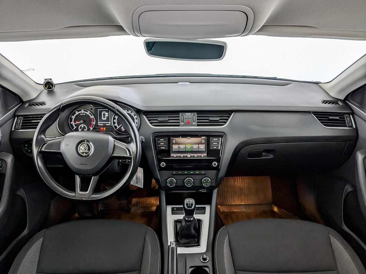 Skoda Octavia с пробегом — 2019 год. Фото: #12