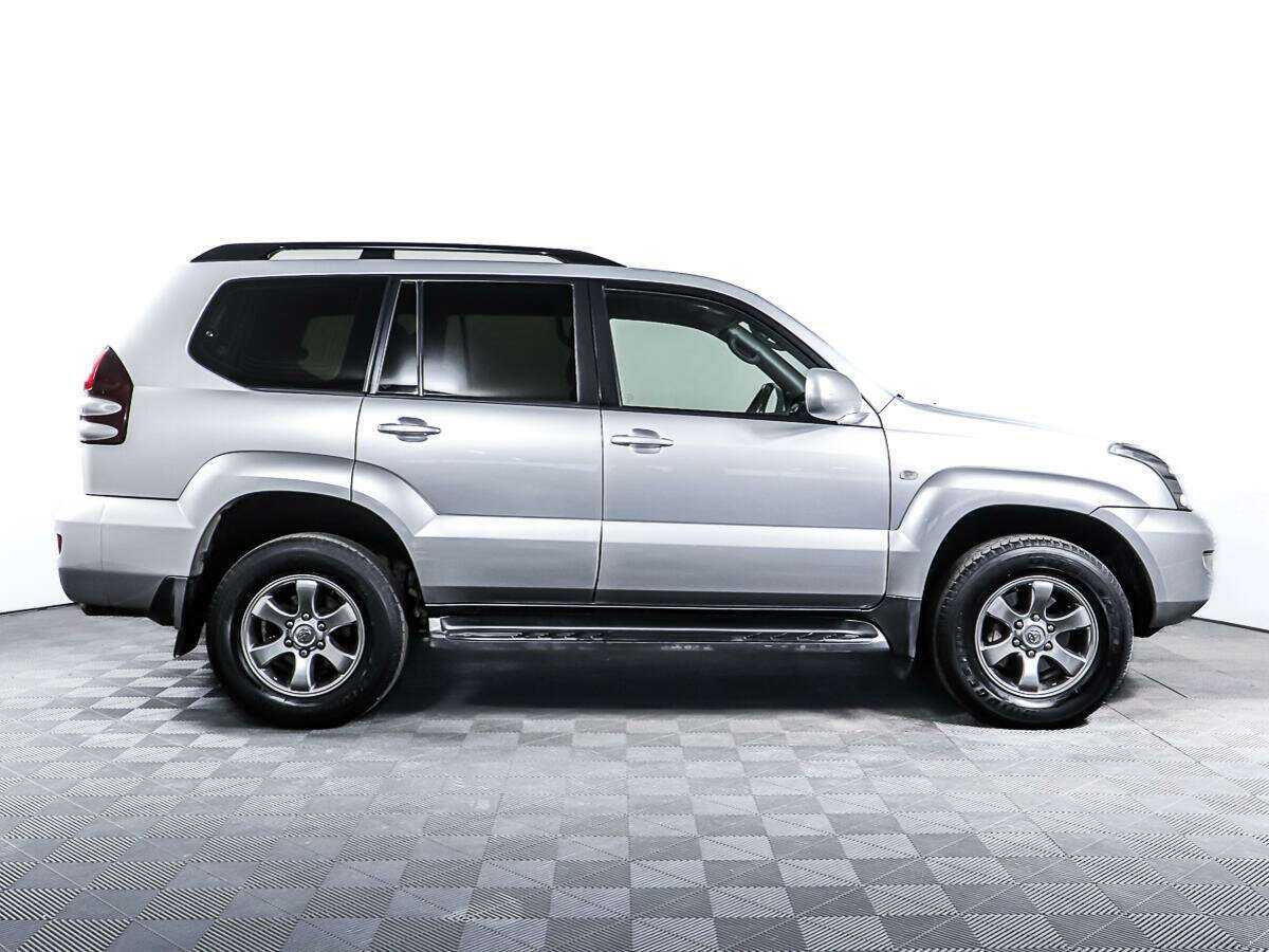Toyota Land Cruiser Prado с пробегом — 2008 год. Фото: #2