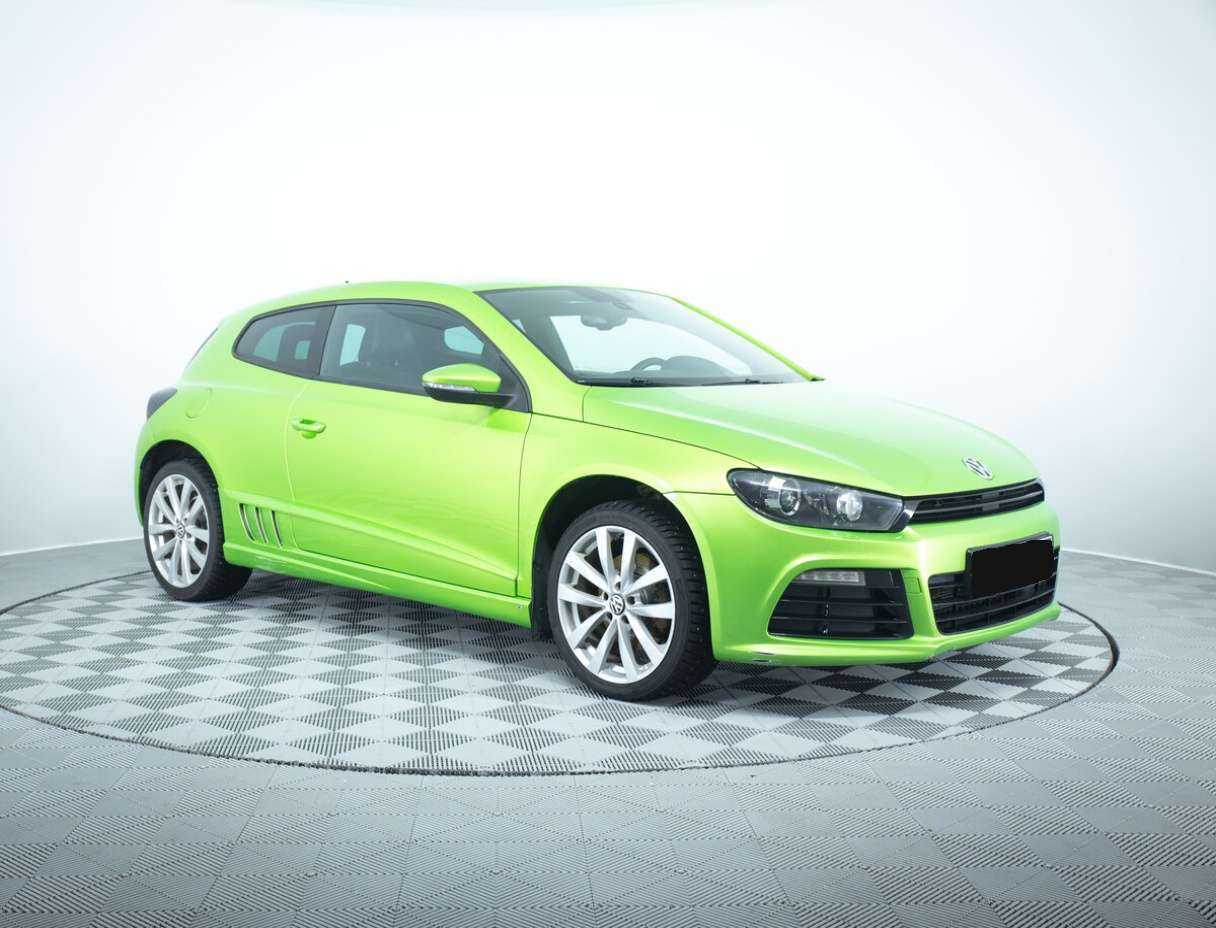 Volkswagen Scirocco с пробегом — 2011 год. Фото: #2