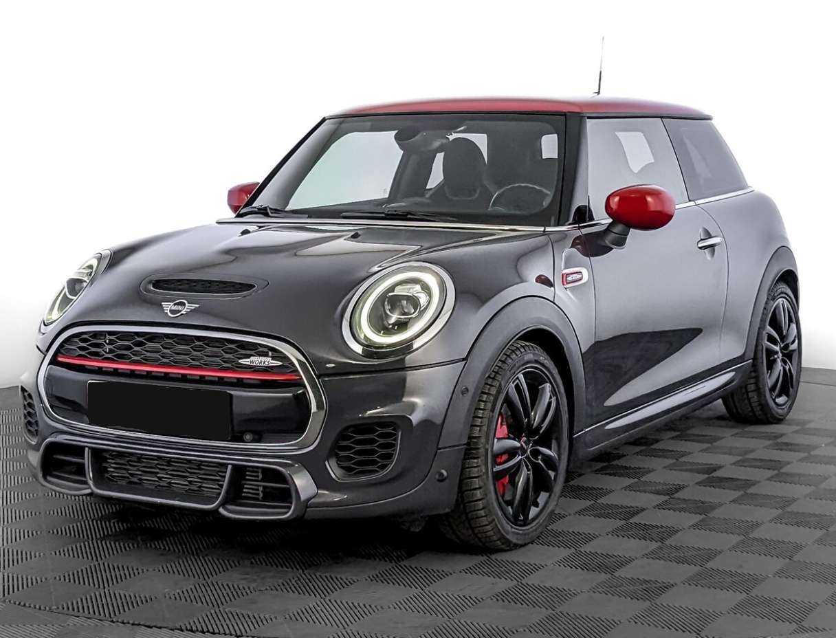 Mini Hatch с пробегом — 2020 год. Посмотреть фото