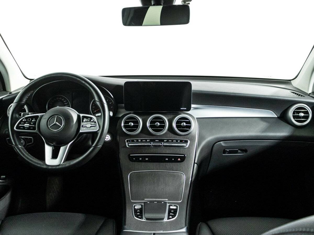 Mercedes-Benz GLC с пробегом — 2021 год. Фото: #12