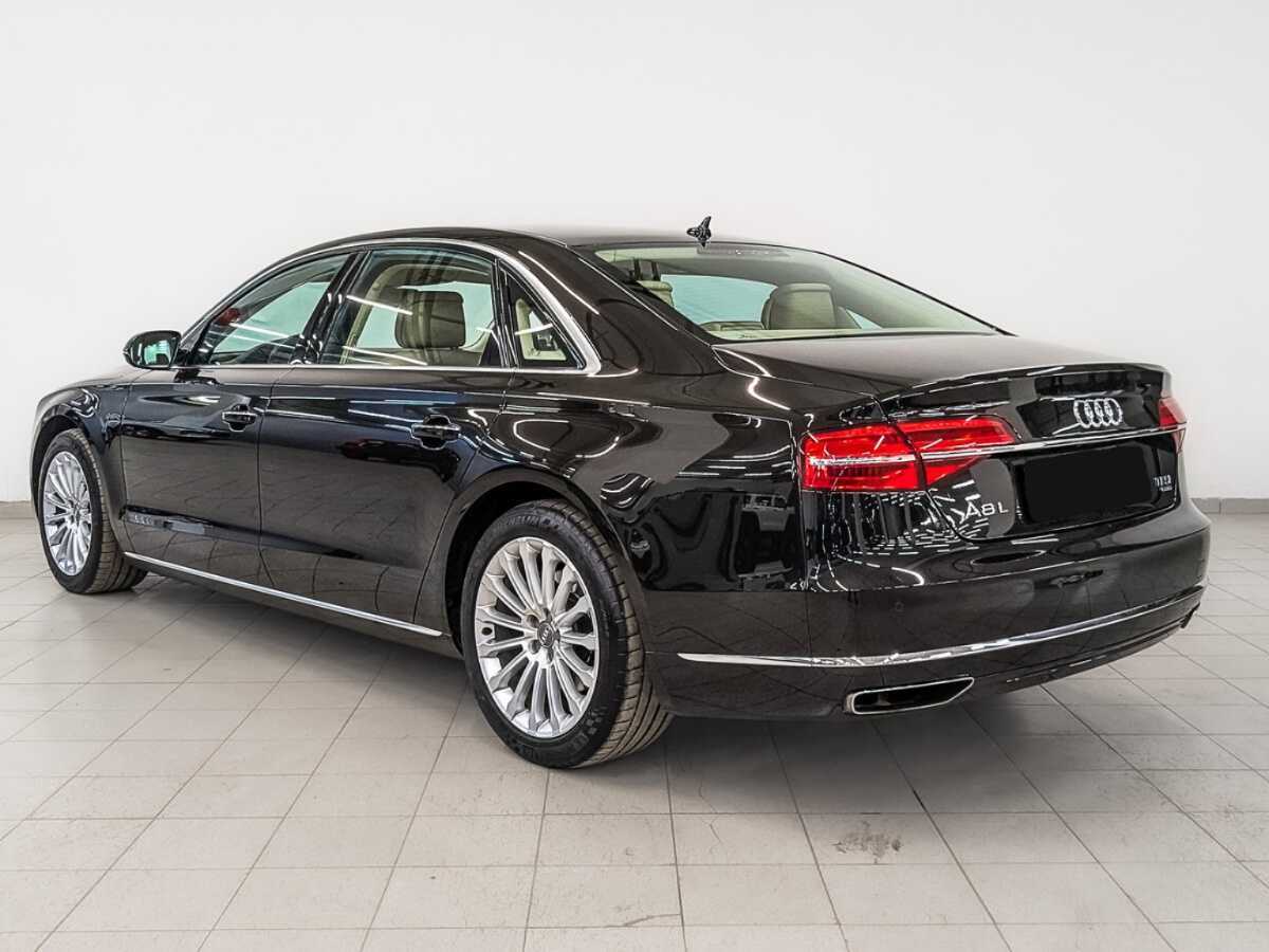 Audi A8 с пробегом — 2014 год. Фото: #6