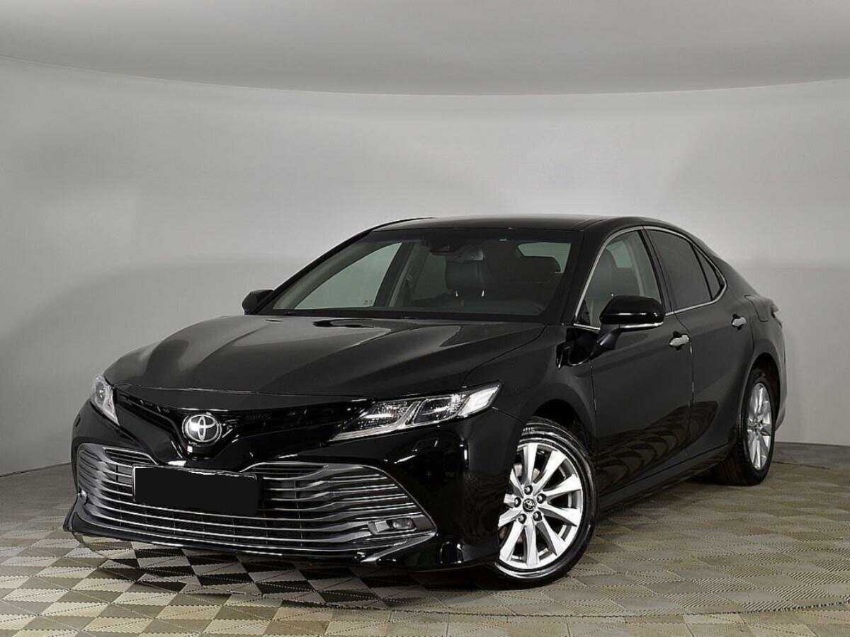 Toyota Camry с пробегом — 2019 год. Фото: #0