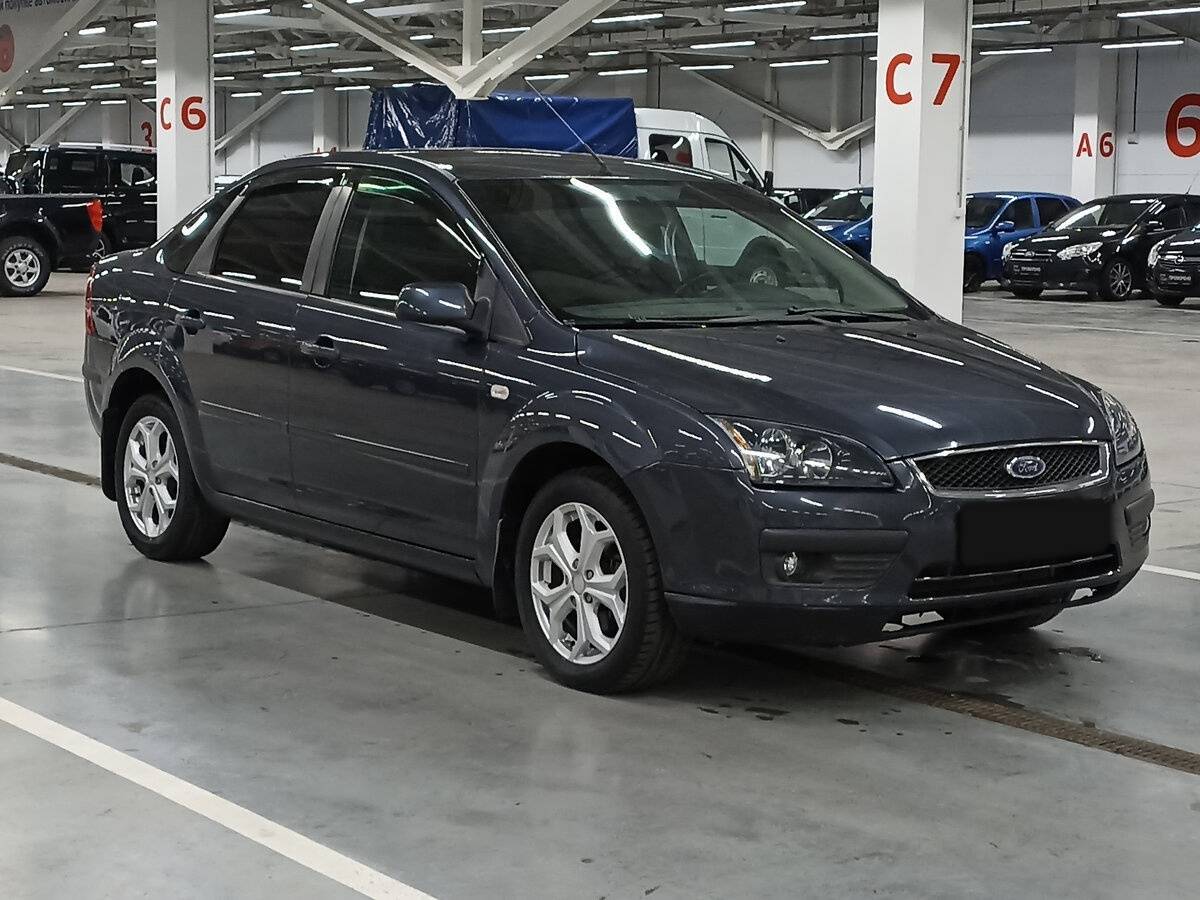 Ford Focus с пробегом — 2006 год. Фото: #2