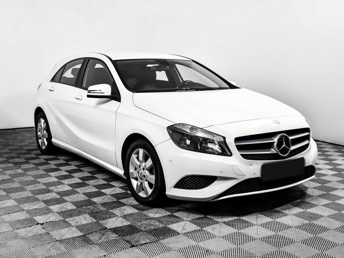 Mercedes-Benz A-Класс с пробегом — 2013 год. Фото: #2