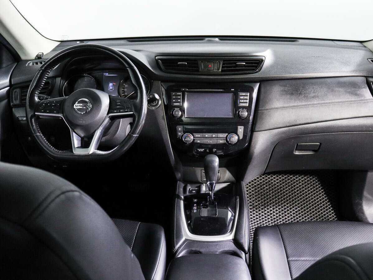 Nissan X-Trail с пробегом — 2018 год. Фото: #11