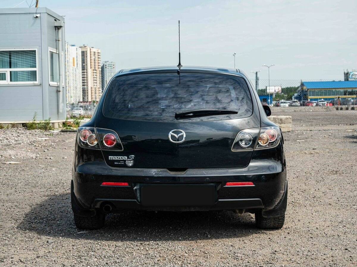 Mazda 3 с пробегом — 2008 год. Фото: #4