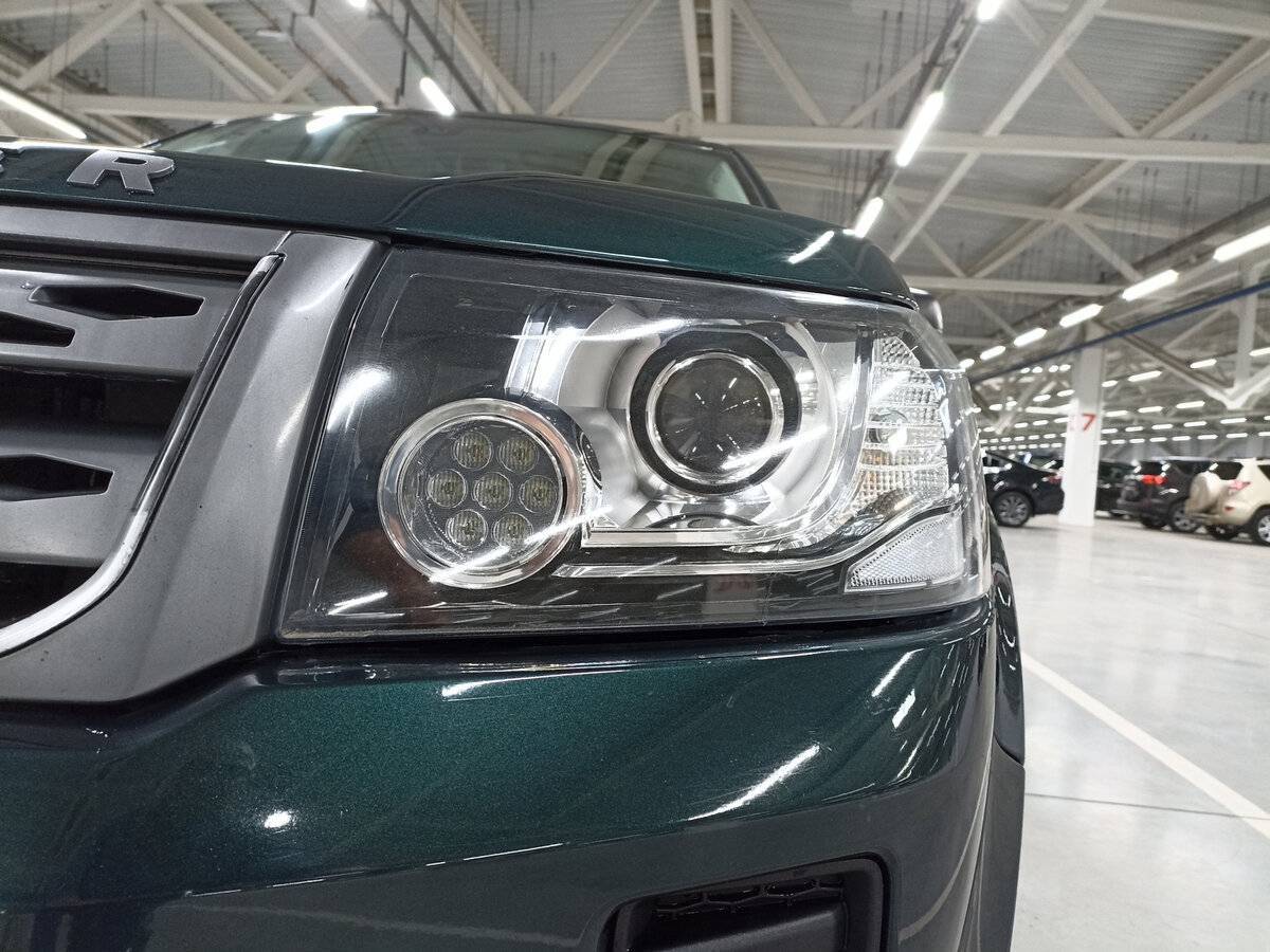 Land Rover Freelander с пробегом — 2012 год. Фото: #16