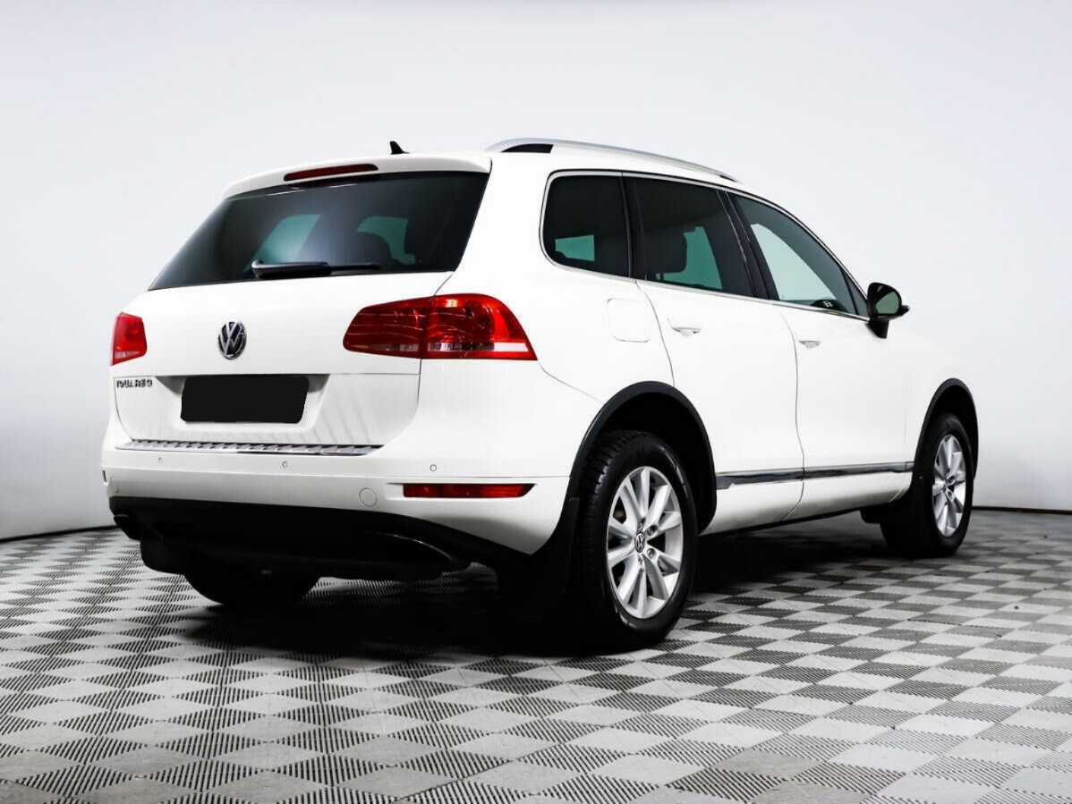 Volkswagen Touareg с пробегом — 2011 год. Фото: #3