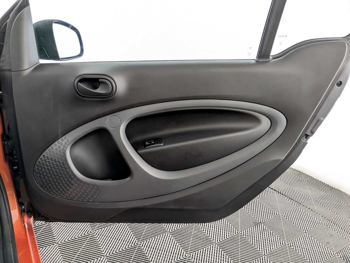 Smart Fortwo с пробегом — 2018 год. Фото: #22