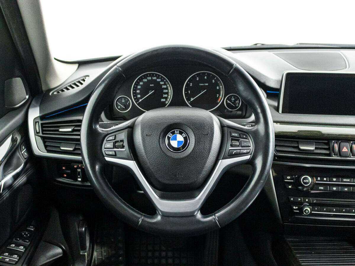 BMW X5 с пробегом — 2015 год. Фото: #21