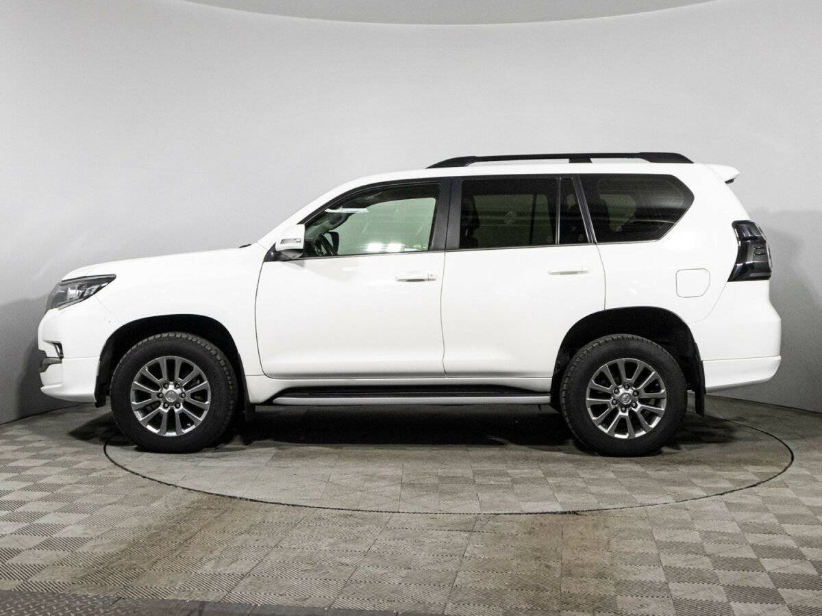 Toyota Land Cruiser Prado с пробегом — 2019 год. Фото: #7