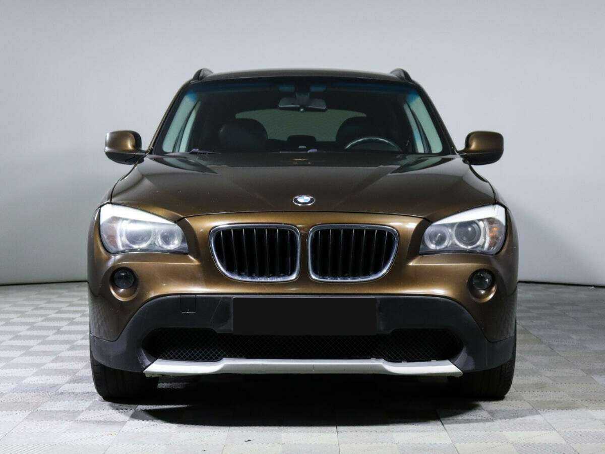 BMW X1 с пробегом — 2012 год. Фото: #1
