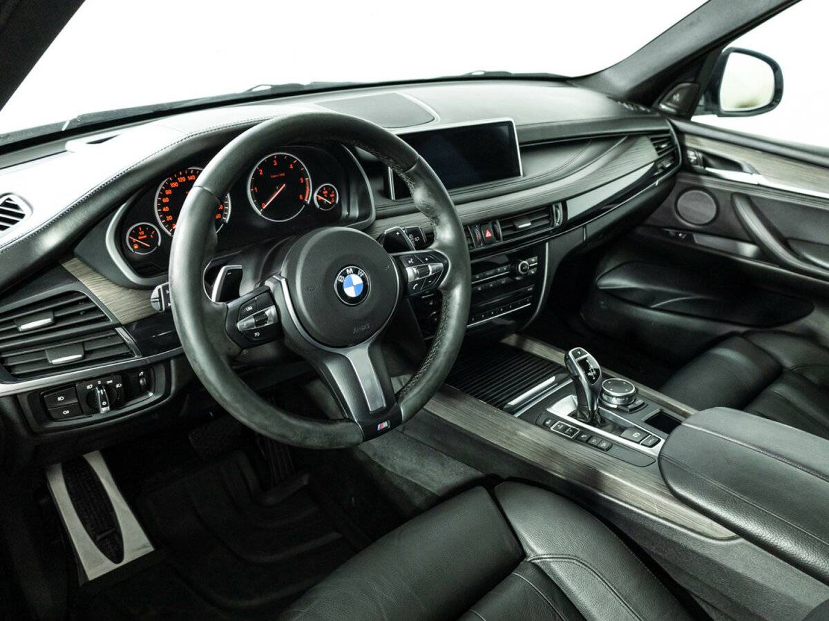 BMW X5 с пробегом — 2015 год. Фото: #10