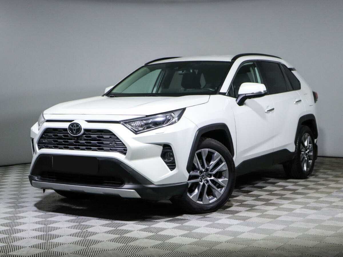 Toyota RAV4 с пробегом — 2020 год. Фото: #0