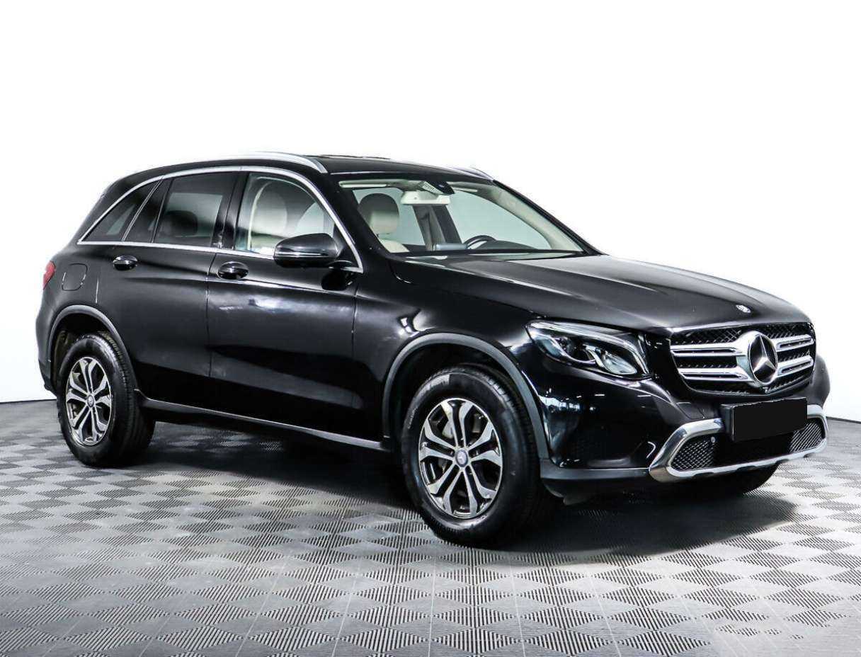 Mercedes-Benz GLC с пробегом — 2016 год. Фото: #2