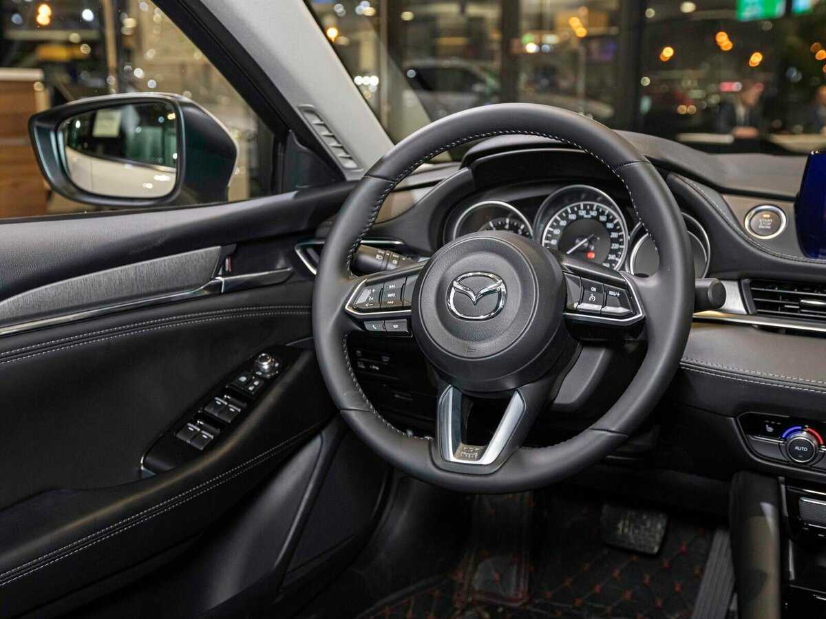 Mazda 6 с пробегом — 2023 год. Фото: #13