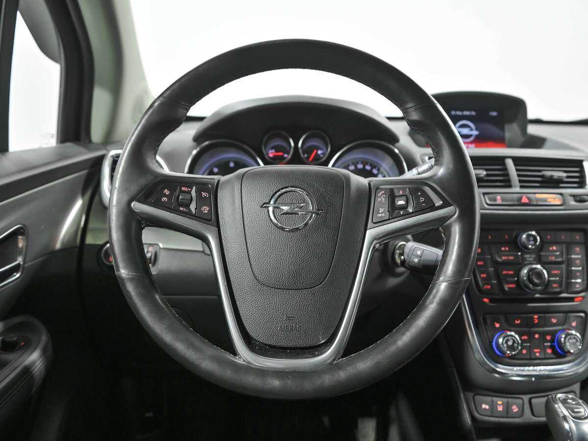 Opel Mokka с пробегом — 2014 год. Фото: #8