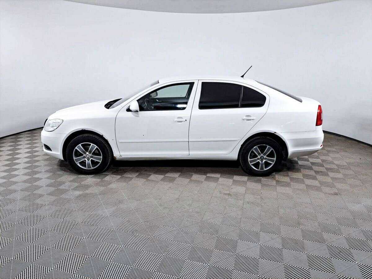 Skoda Octavia с пробегом — 2012 год. Фото: #7