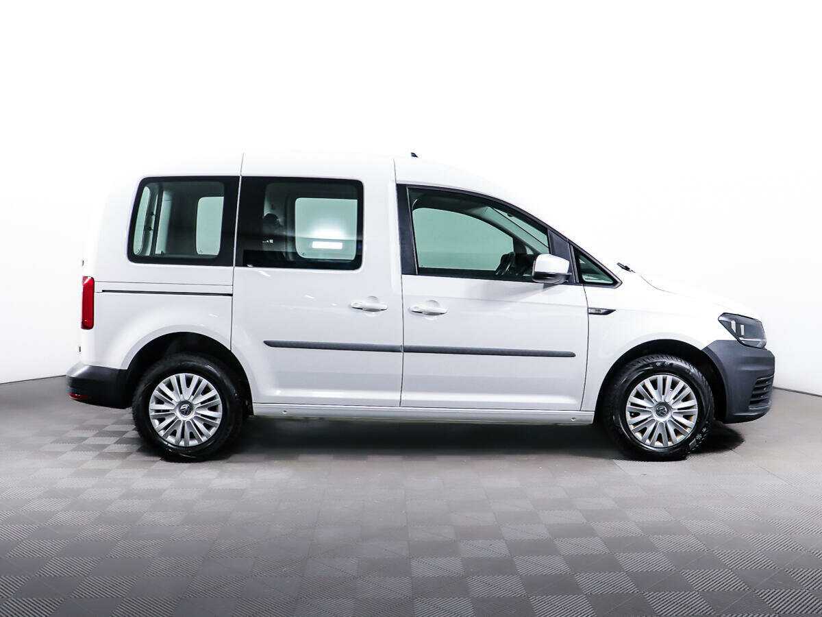 Volkswagen Caddy с пробегом — 2018 год. Фото: #3