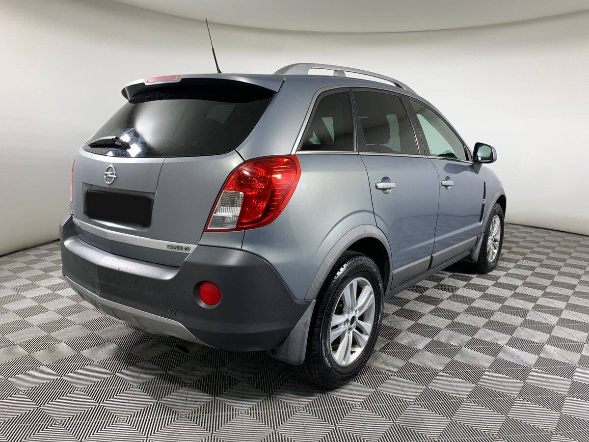 Opel Antara с пробегом — 2014 год. Фото: #4