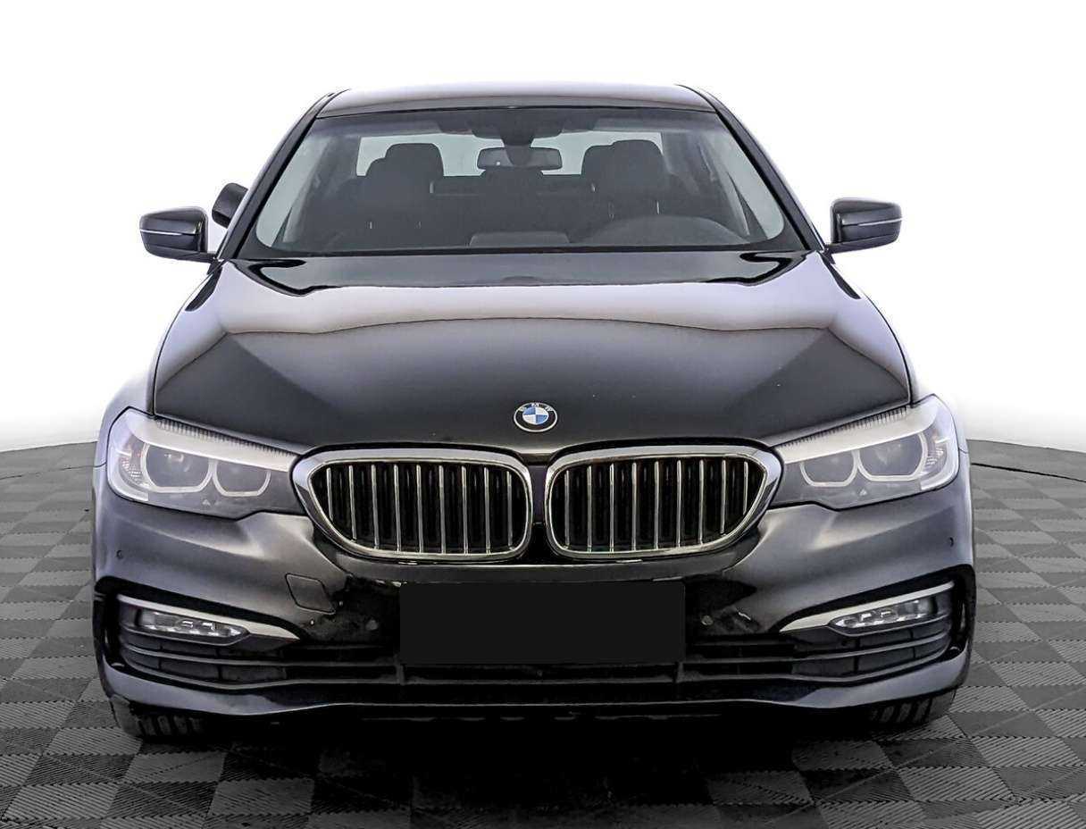BMW 5 серии с пробегом — 2018 год. Фото: #1