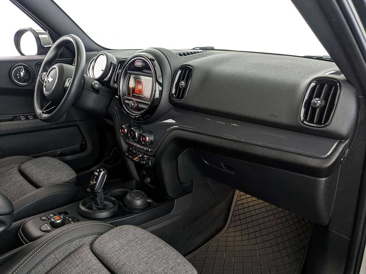Mini Countryman с пробегом — 2020 год. Фото: #6