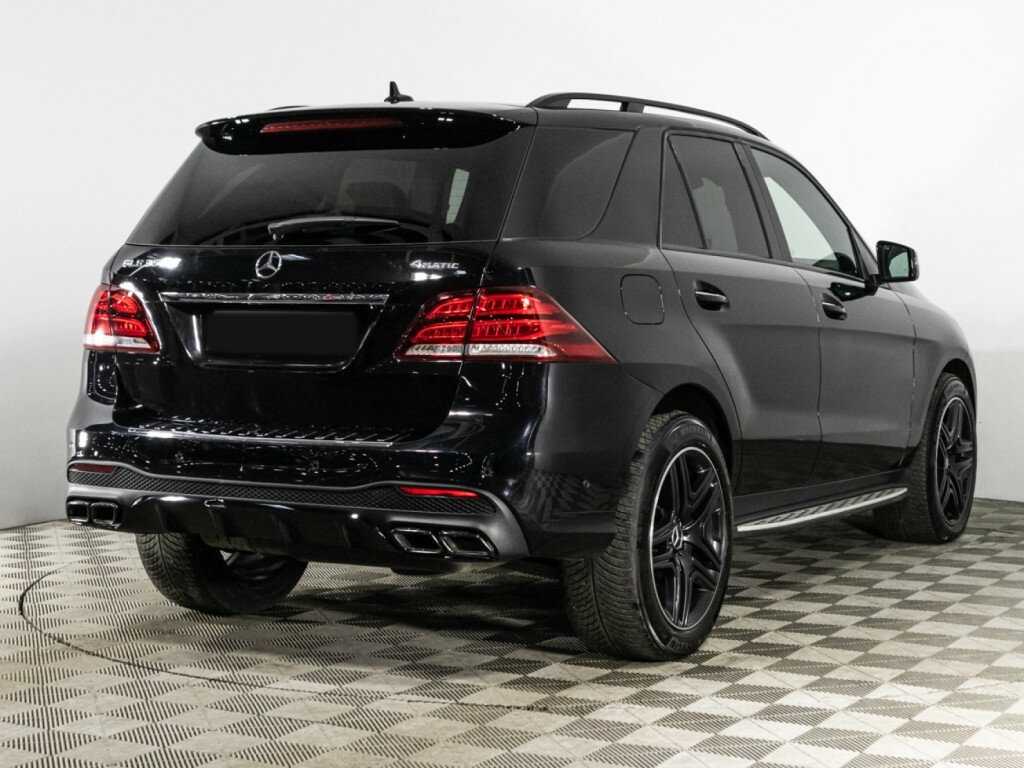 Mercedes-Benz GLE с пробегом — 2017 год. Фото: #4