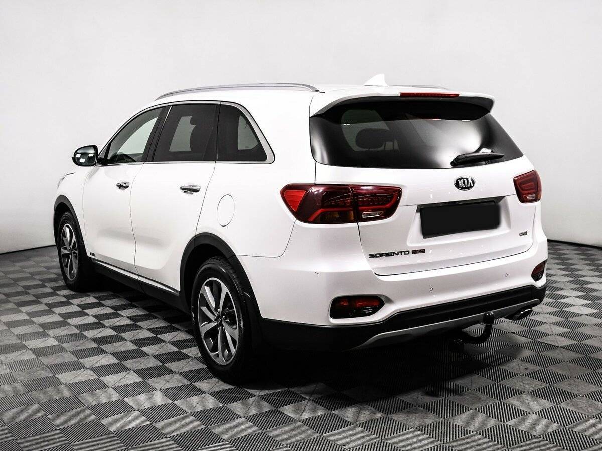 Kia Sorento с пробегом — 2018 год. Фото: #6