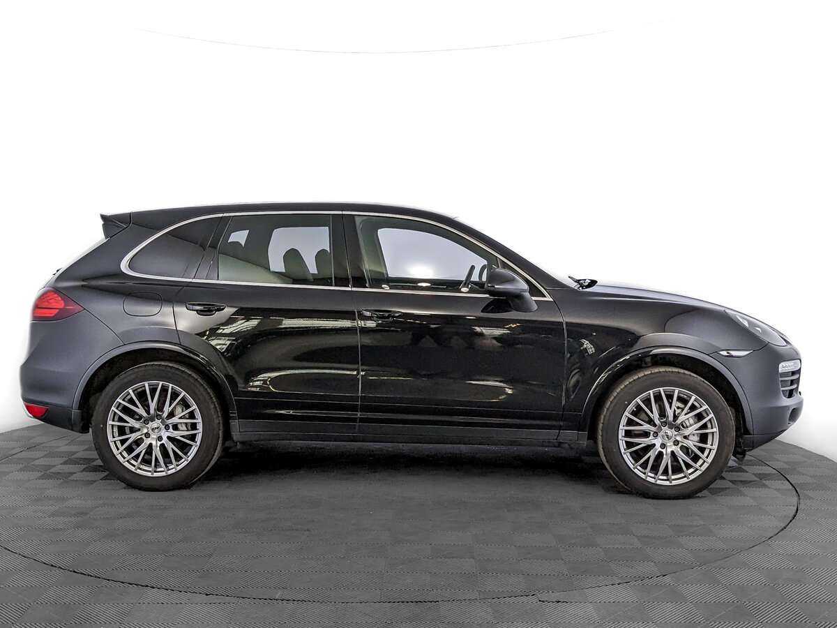 Porsche Cayenne с пробегом — 2013 год. Фото: #3