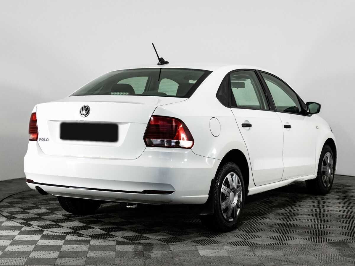 Volkswagen Polo с пробегом — 2018 год. Фото: #3