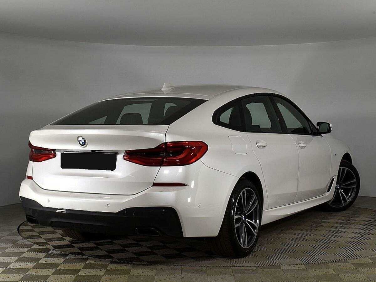 BMW 6 серии с пробегом — 2021 год. Фото: #1