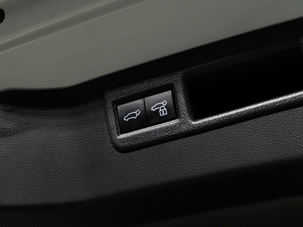Toyota Harrier с пробегом — 2021 год. Фото: #23